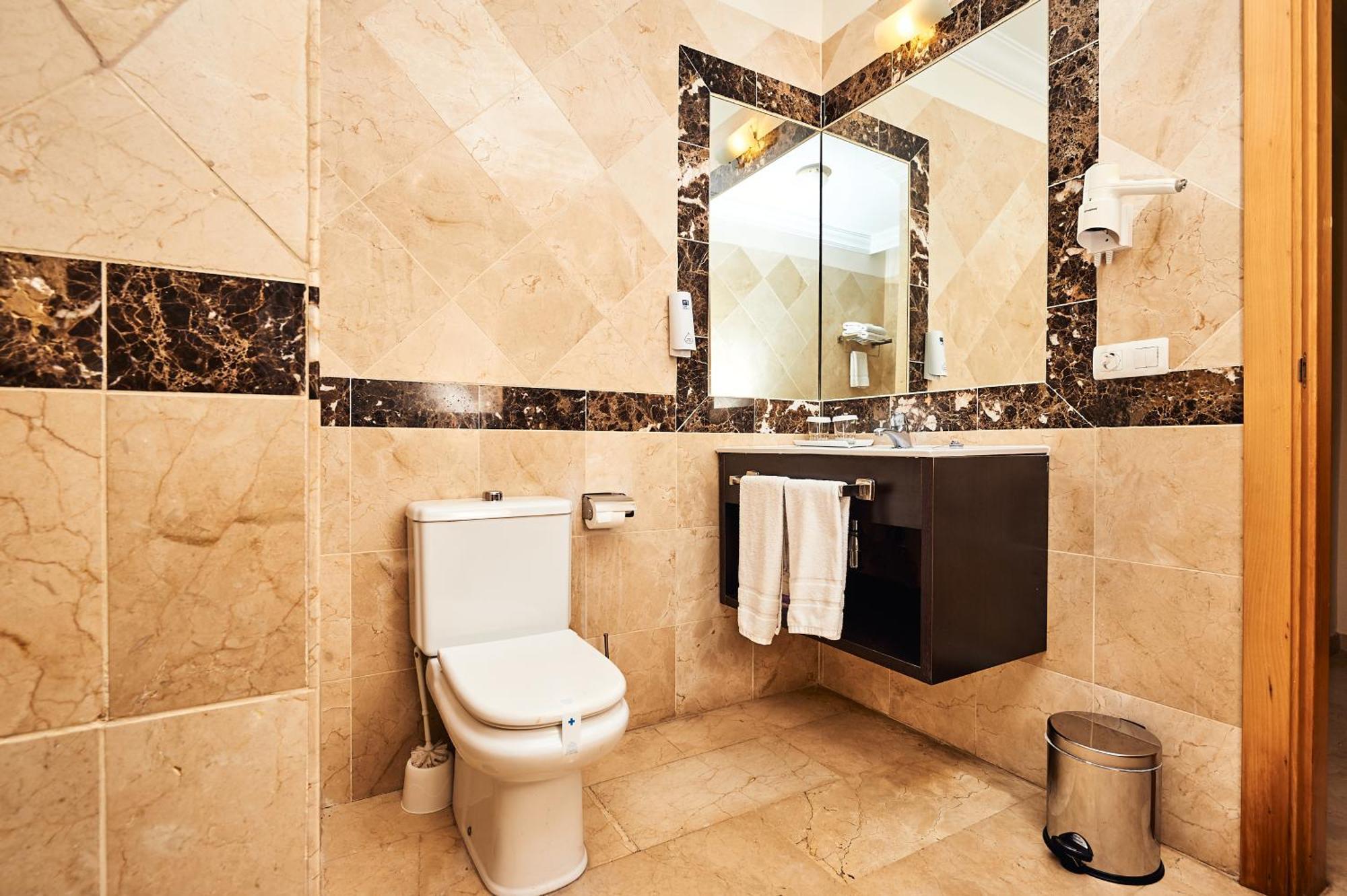 Kn Aparthotel Panoramica Costa Adeje  Bagian luar foto