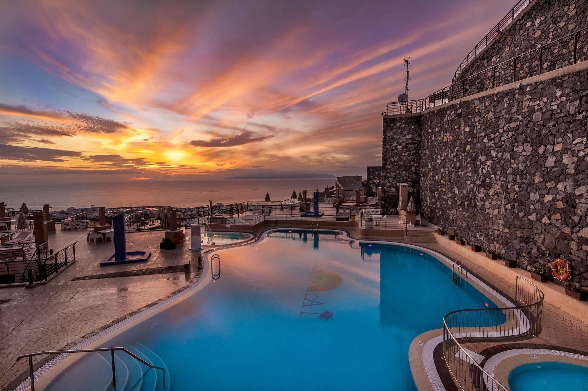 Kn Aparthotel Panoramica Costa Adeje  Bagian luar foto